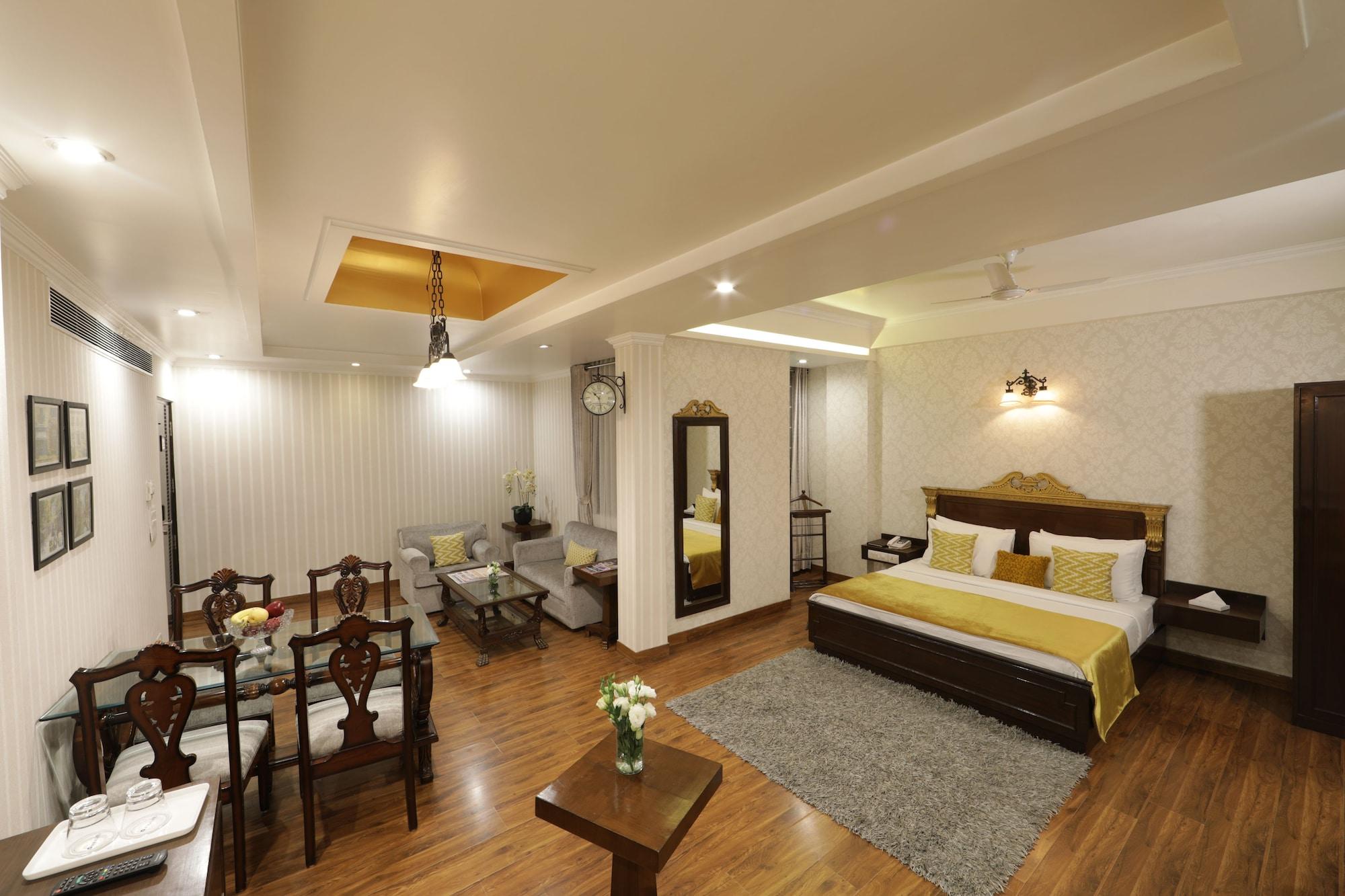 Rockland Hotel, C.R Park New Delhi Bagian luar foto