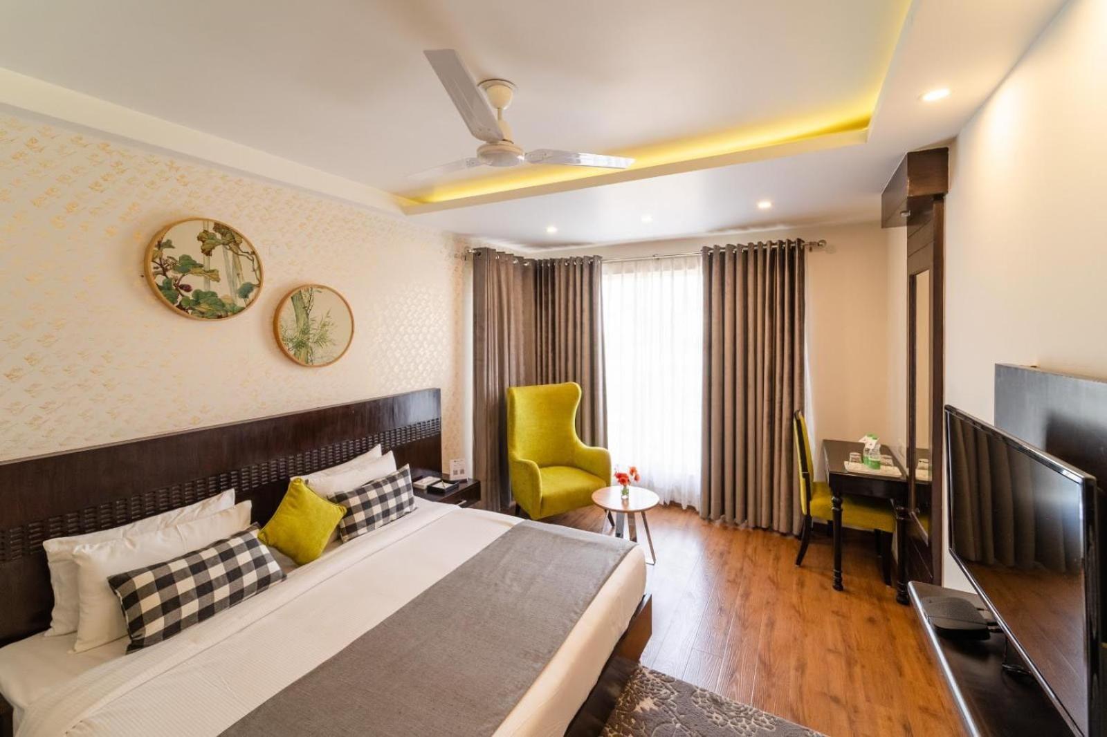 Rockland Hotel, C.R Park New Delhi Bagian luar foto